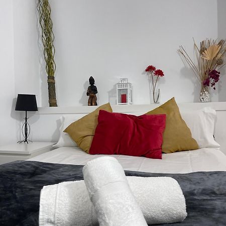 Resitur Luxury Suit 6 Севилья Экстерьер фото